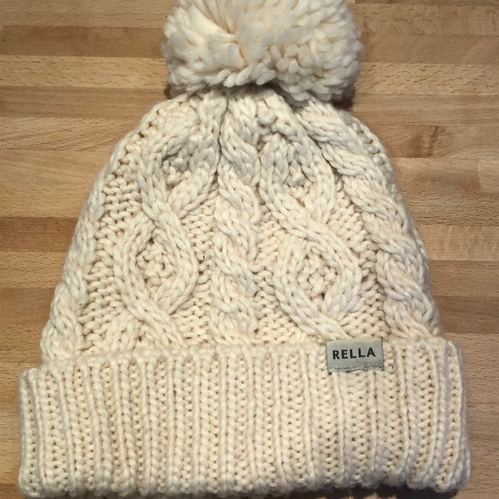 Cream Toque